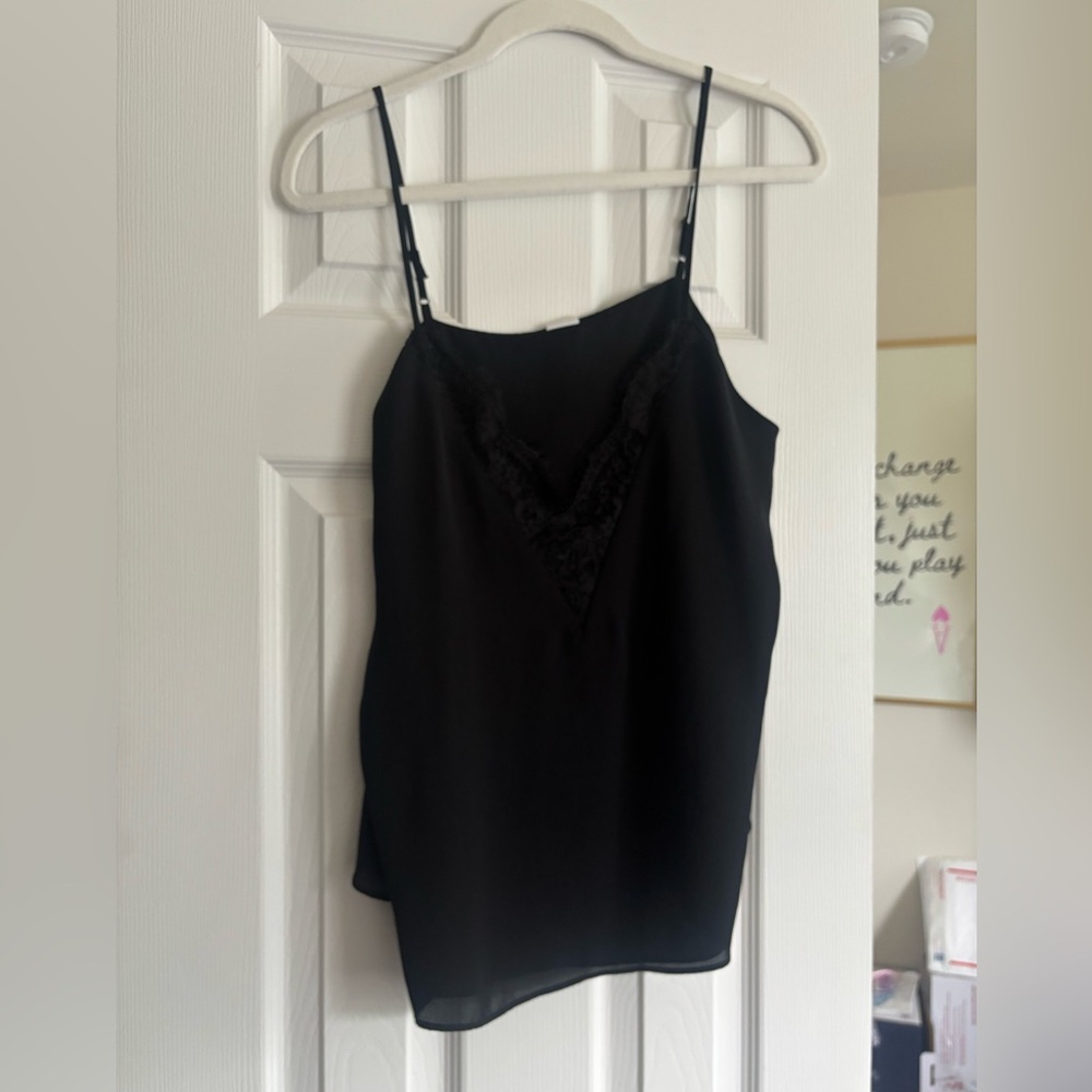 Melrose & Market Top